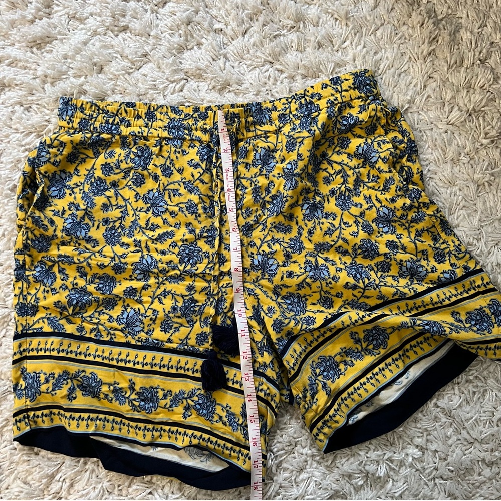J Jill Yellow Floral Soft Shorts - Picture 5 of 8